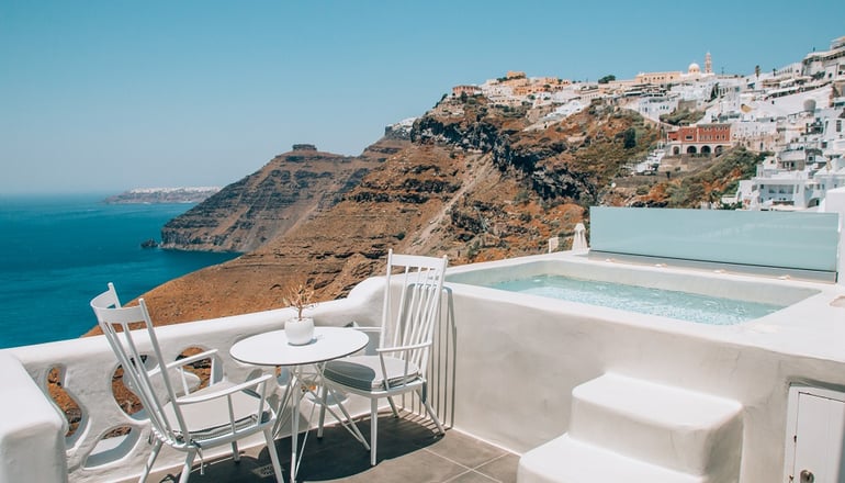 5* Athina Luxury Suites - Φηρά, Σαντορίνη